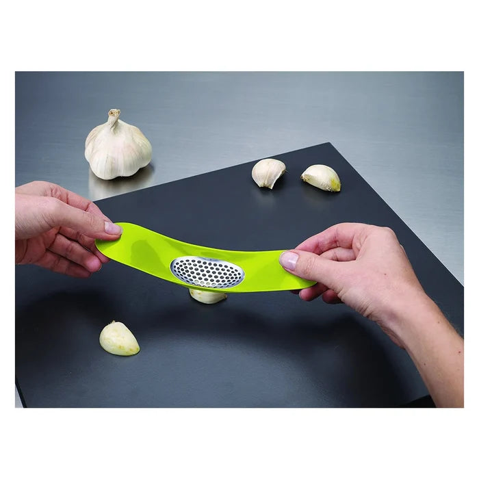 Broyeur à ail manuel Joseph Joseph 20062 Garlic Rocker, vert
