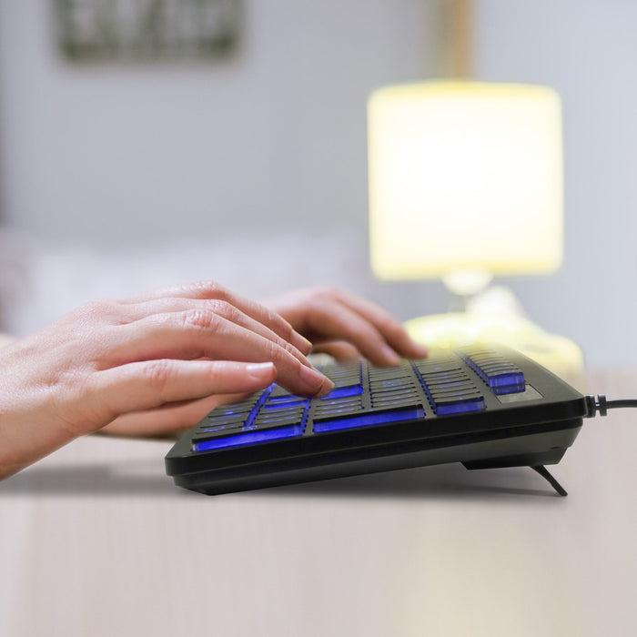 Aluratek tri-color LED keyboard lifestyle