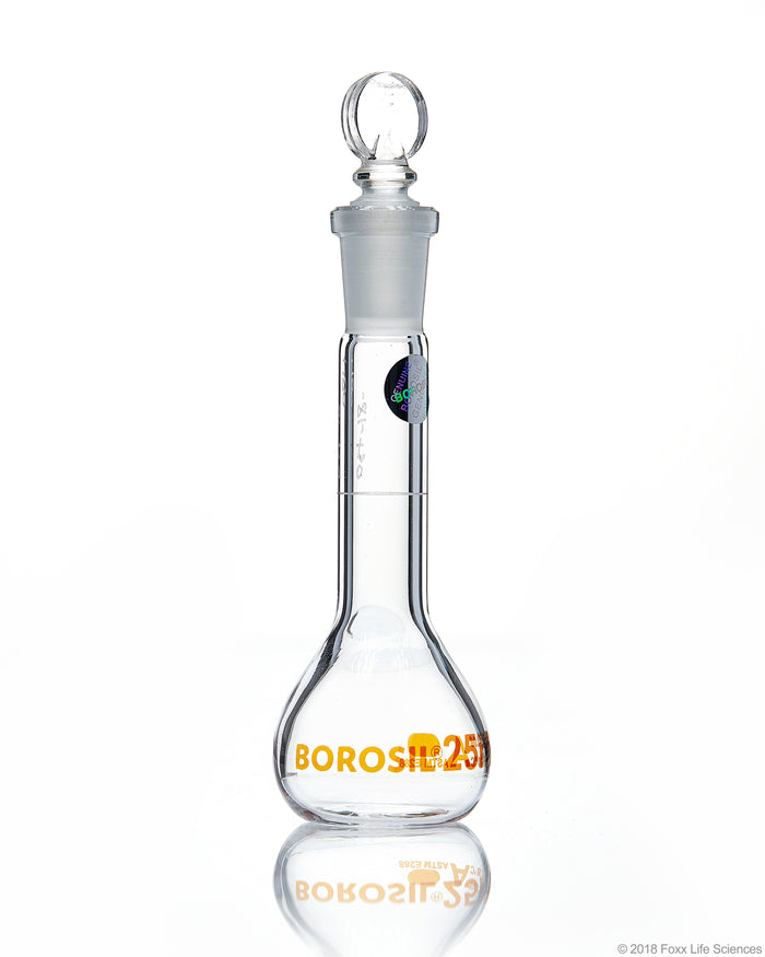 Volumetric Flask, Wide Neck, With Glass I/C Stopper, Class A with Batch certificate, 25 mL | img_1 | Foxx Life Sciences Global | shopfls.com