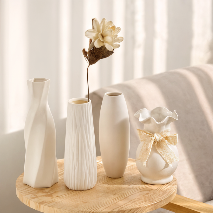 Aeris Home – Sculptural Vase Collection