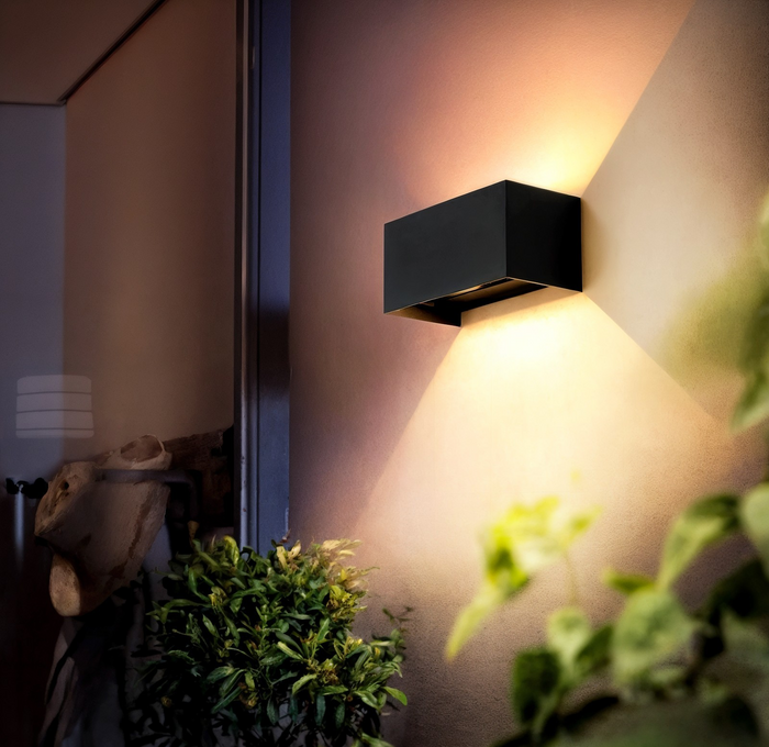 Aeris Home – Soren Outdoor Sconce