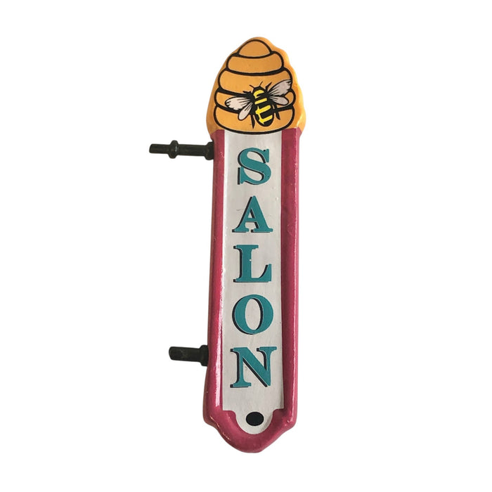 Bea's Salon Sign