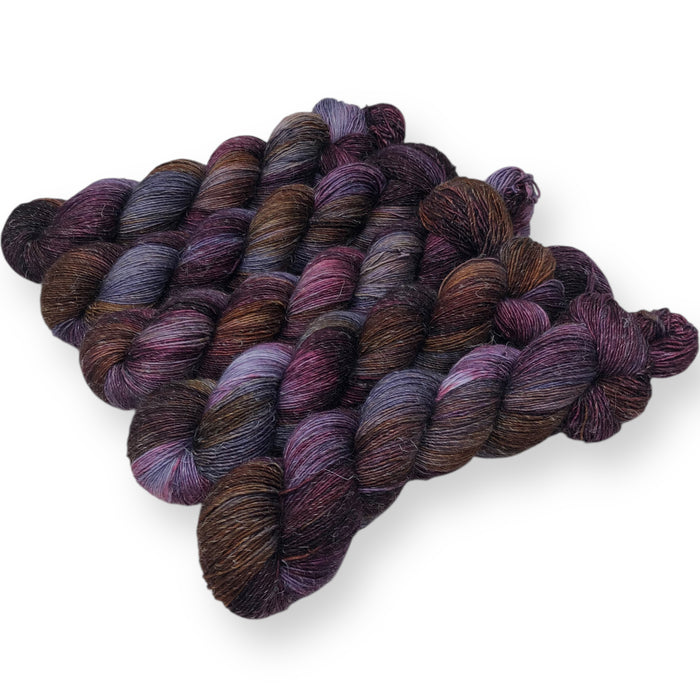 Belladonna - Linen Merino Single Ply