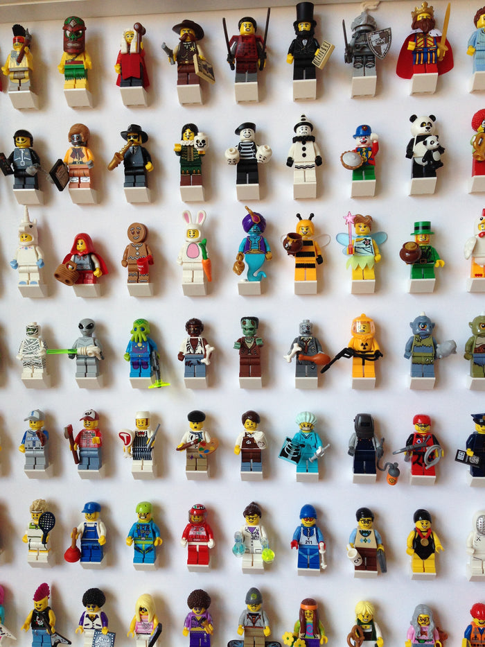77 Lego Minifigures Black frame display - Lego Minifigures Frame Display - 2