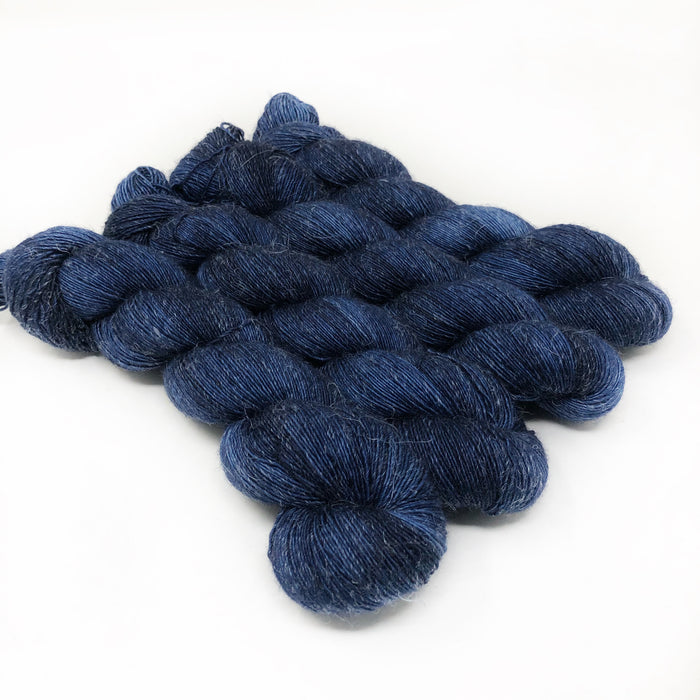 Dark Night - Linen Merino Single Ply