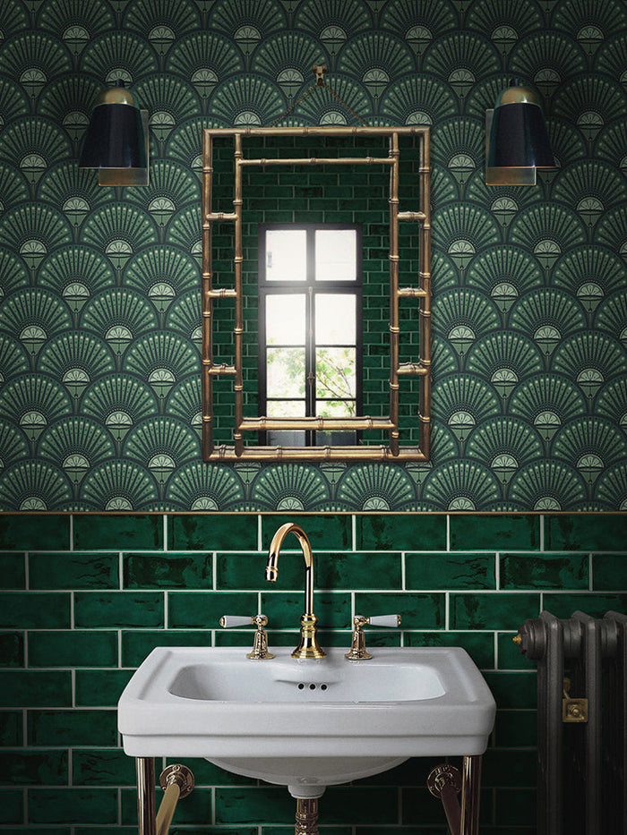 Deco Martini Wallpaper Sample
