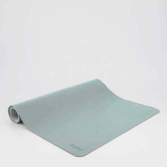 FlexMat desk mat – detail shot of recycled felt texture