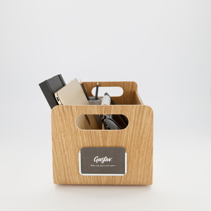 Gustav Studio mobile desk organizer – side view with accessories