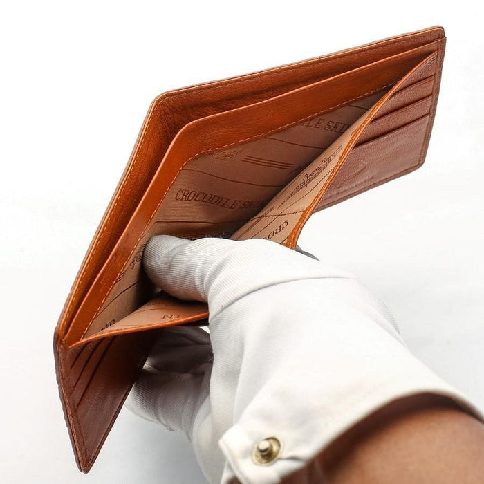 bill compartments.