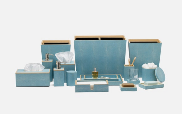 Brush Holder / Powder Blue