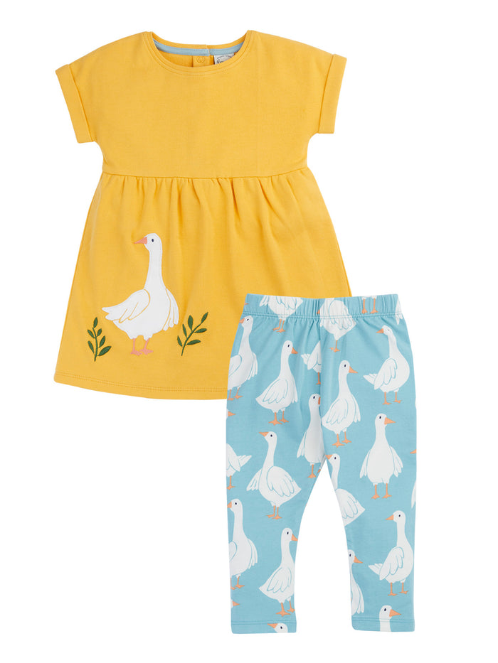 Mari Outfit