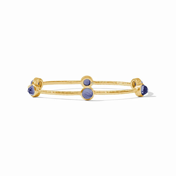 Tanzanite / Medium