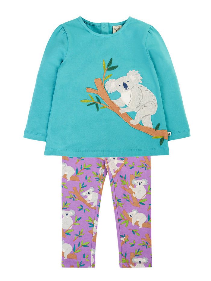Ola Outfit