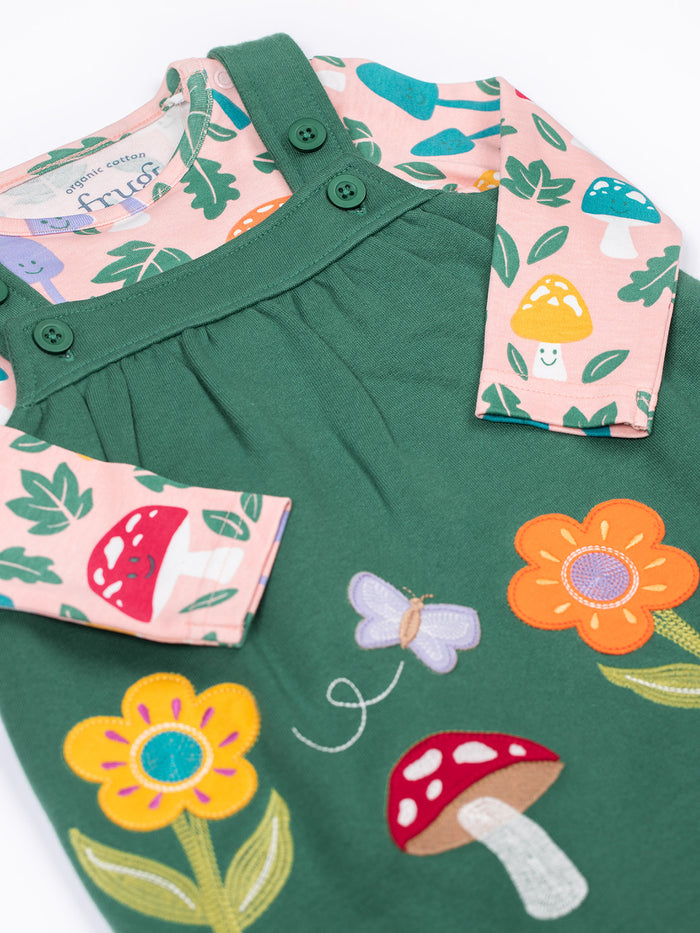 Pippa Pinafore Outfit