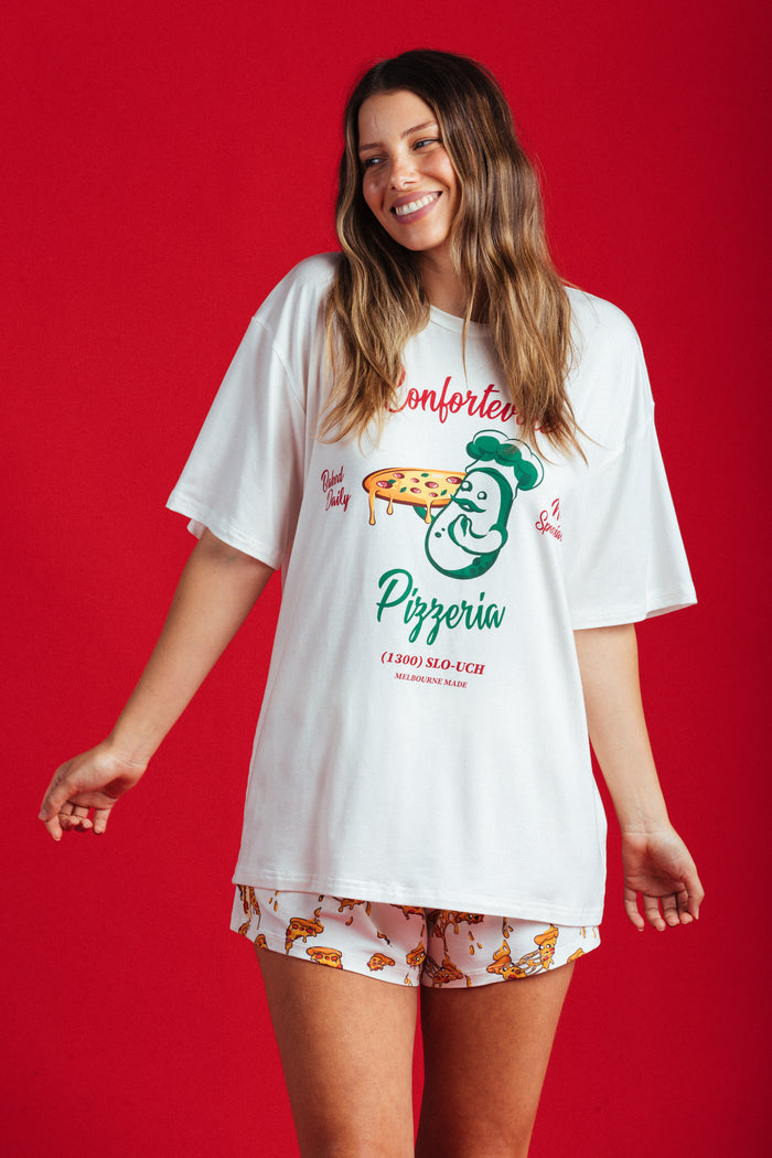 Pizza Tee pizza-print sleep tee in a relaxed oversized fit - Slouch Potato Pizza & Dumplings