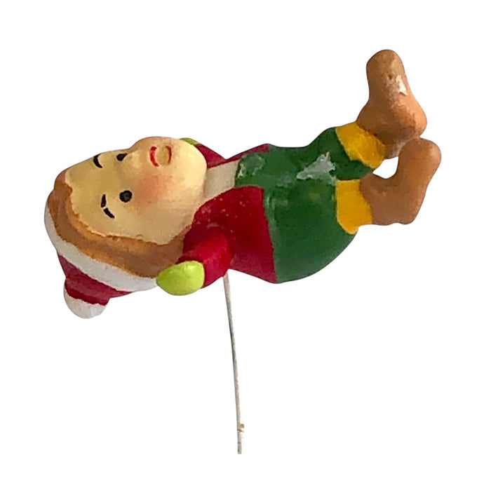 Quilt Kid on a wire