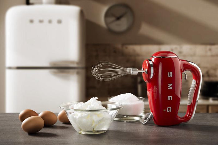 SMEG HMF01RDUK 50s Style Hand Mixer Red Red