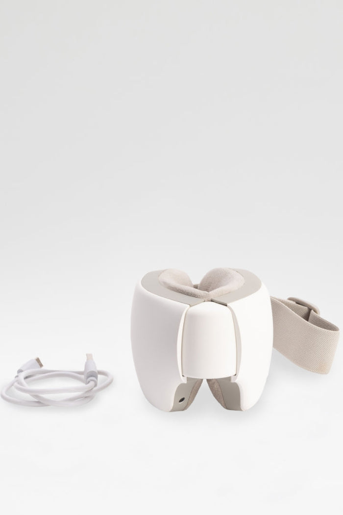 The Blass Beauty Smart Eye Massager