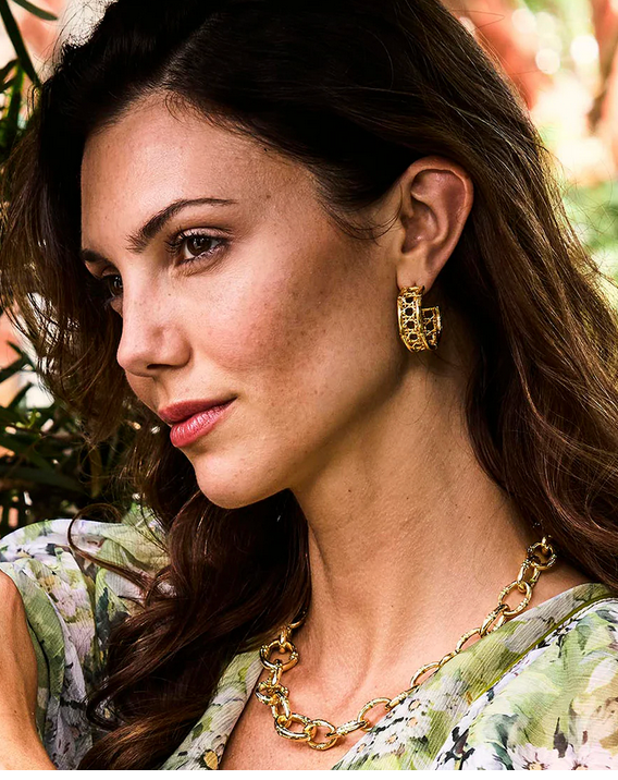Veranda Caning Medium Hoop Earrings - Gold