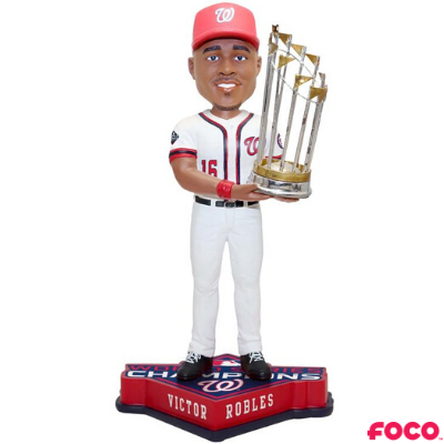 Victor Robles