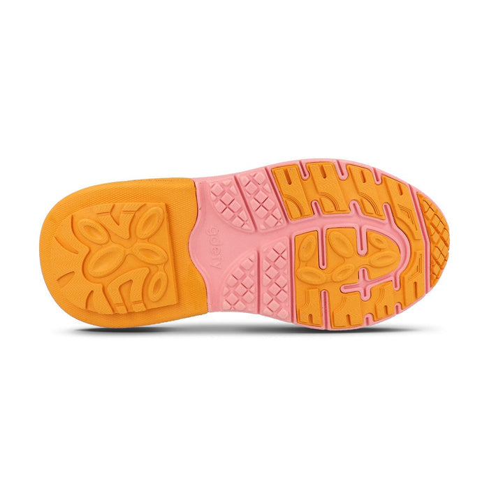 Shoe sole with orange and pink textured tread pattern and "gdety" brand name visible.